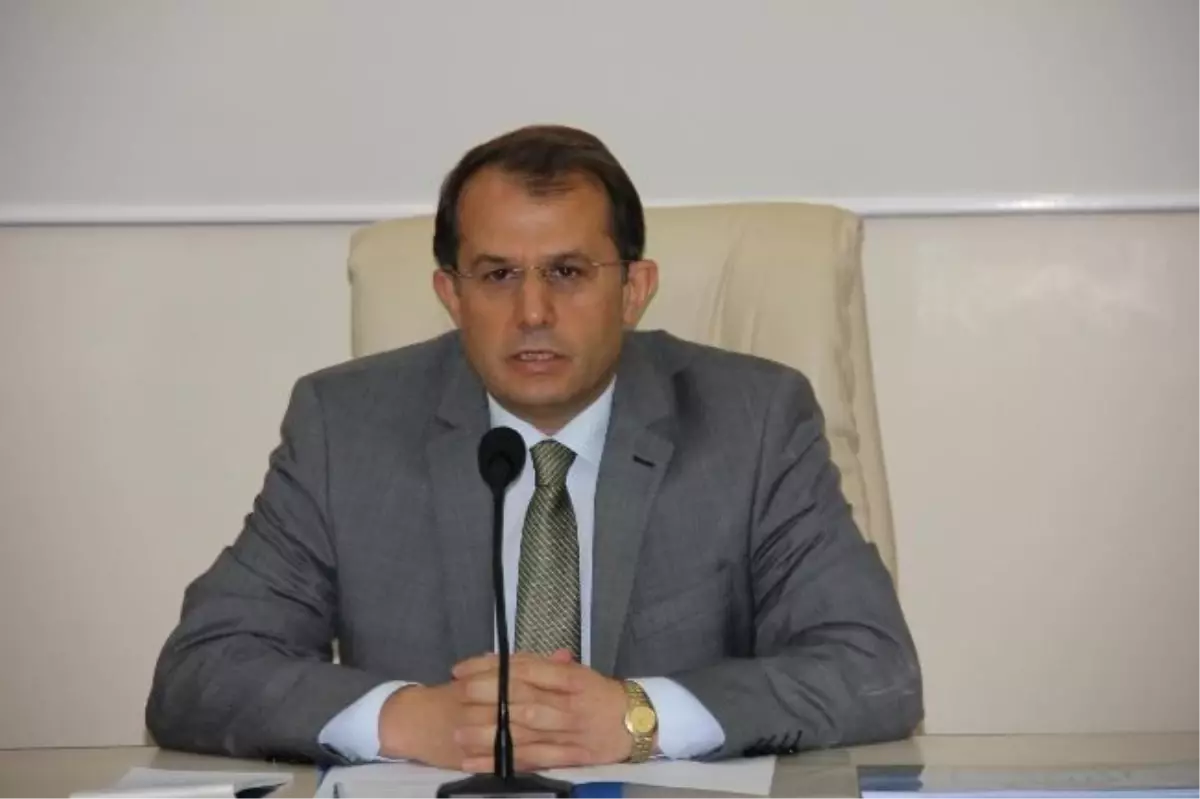 Vali Taşyapan, Kayak Tesislerinde İncelemede Bulundu