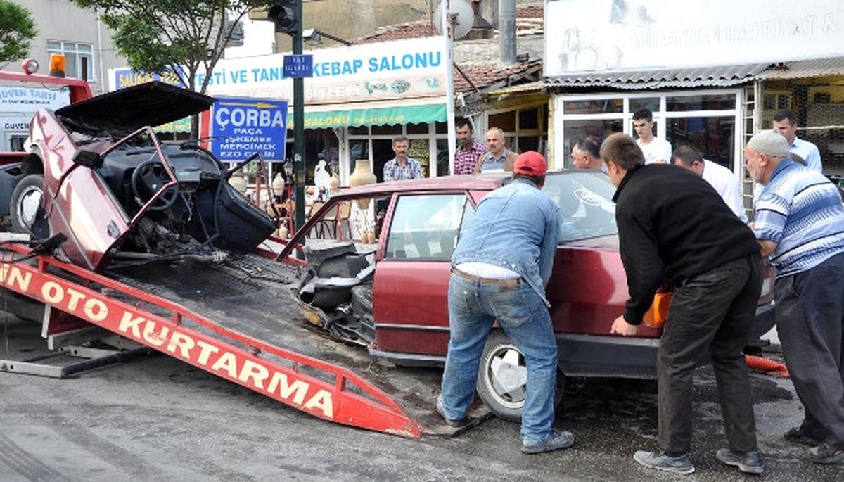 Yozgat\'ta Trafik Kazası: 2 Yaralı