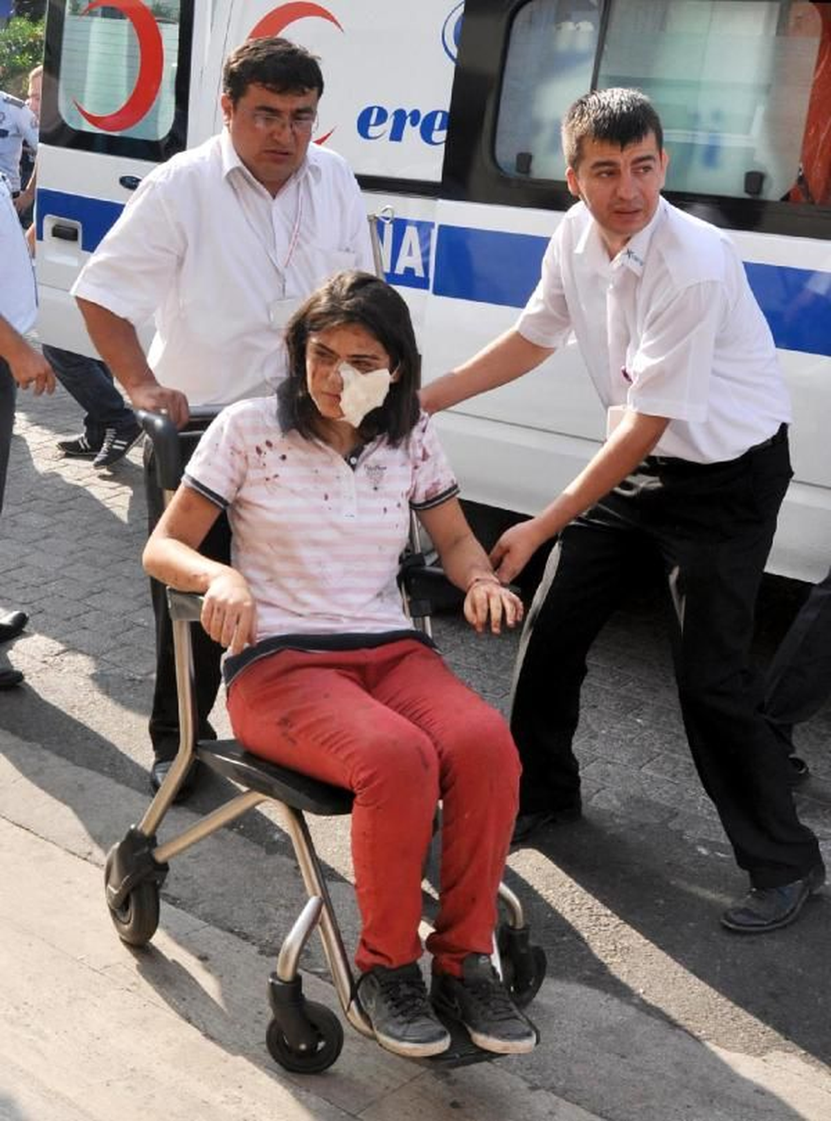 Zonguldak\'ta Halk Otobüsünün Devrilmesi