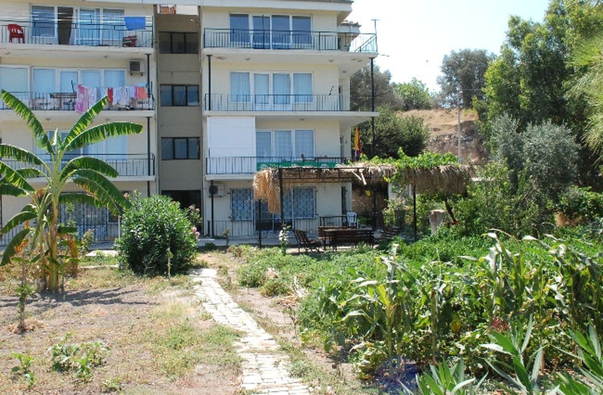 Aydın\'da Lojmandaki Müdürlerden Biri Diğerine Ceza Kesti