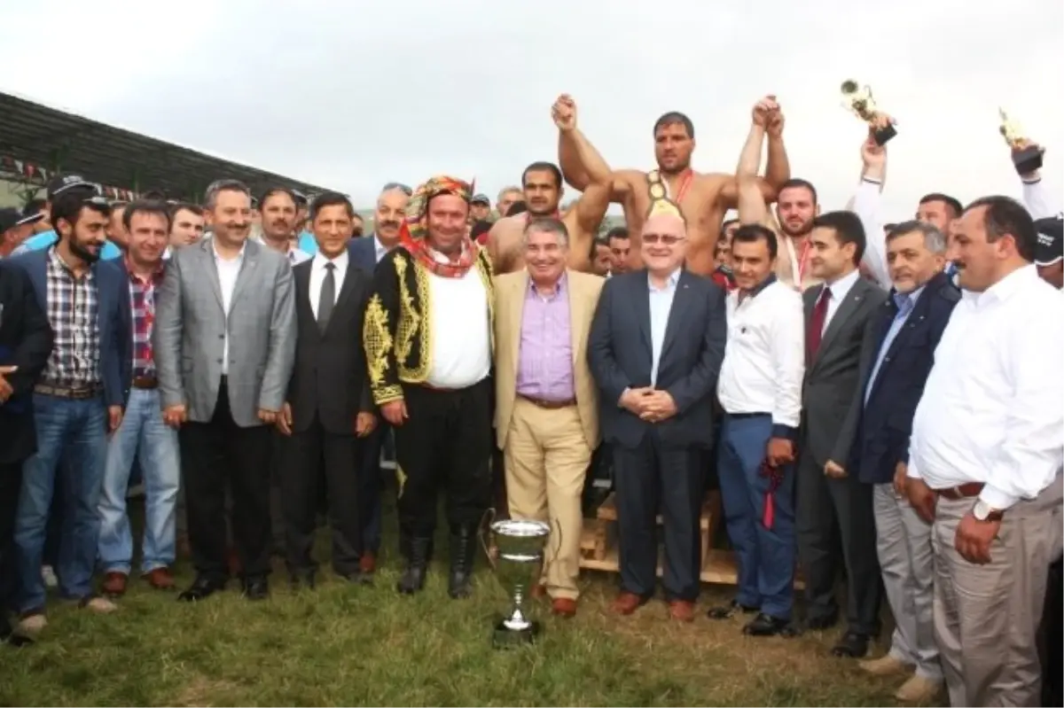 Başkan Gündoğar'dan Festival Değerlendirmesi
