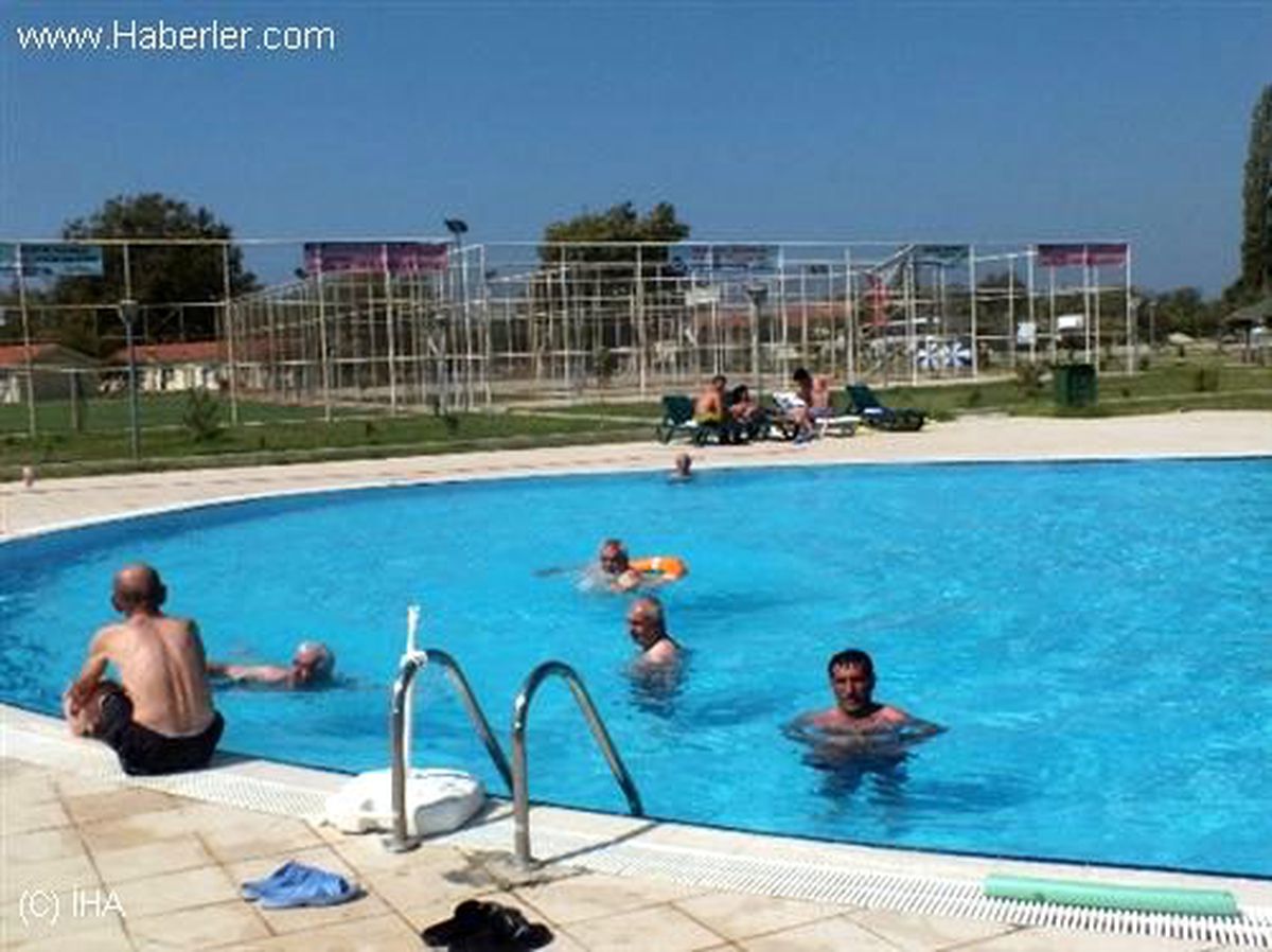 Başkentli Yaşlıların Tatil Keyfi