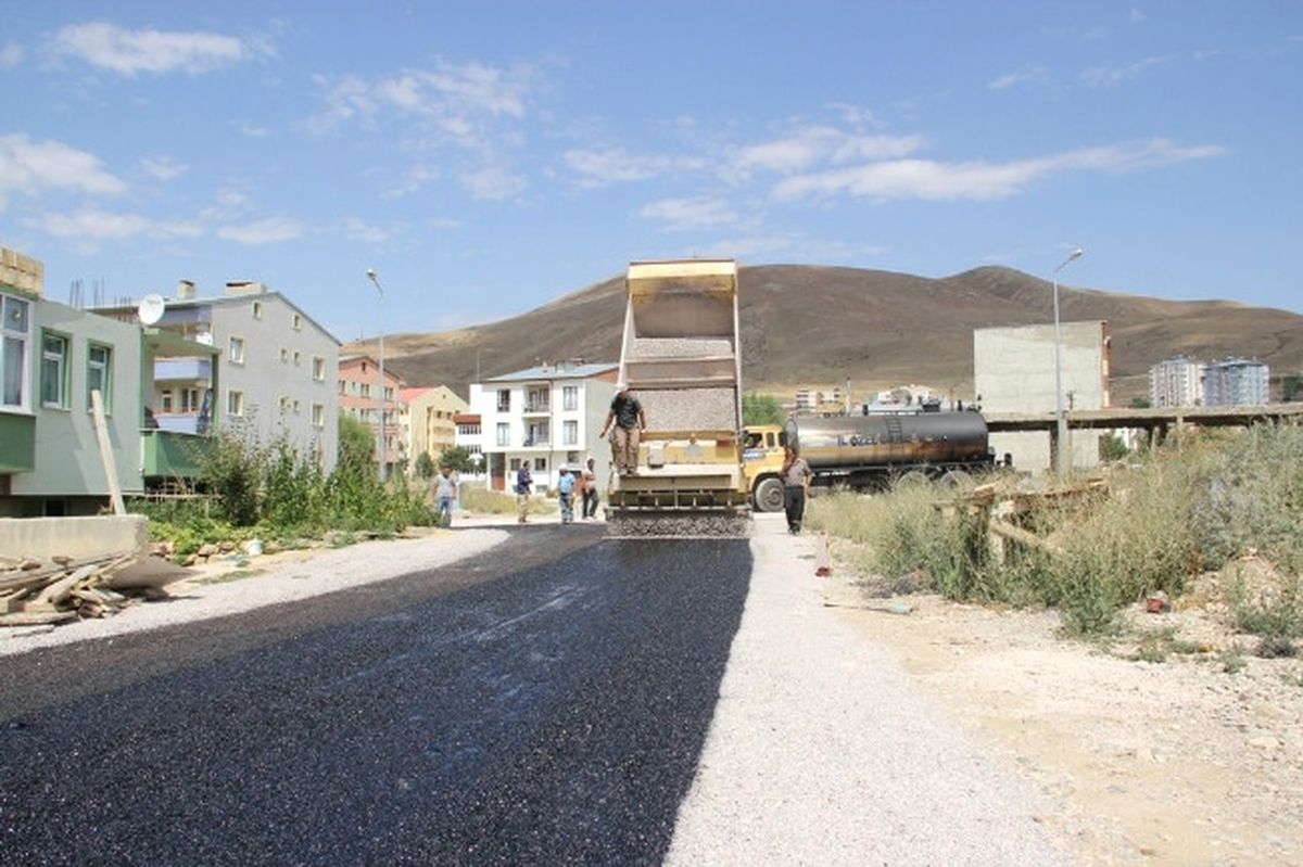 Bayburt Belediyesi\'nden Yoğun Asfalt Mesaisi