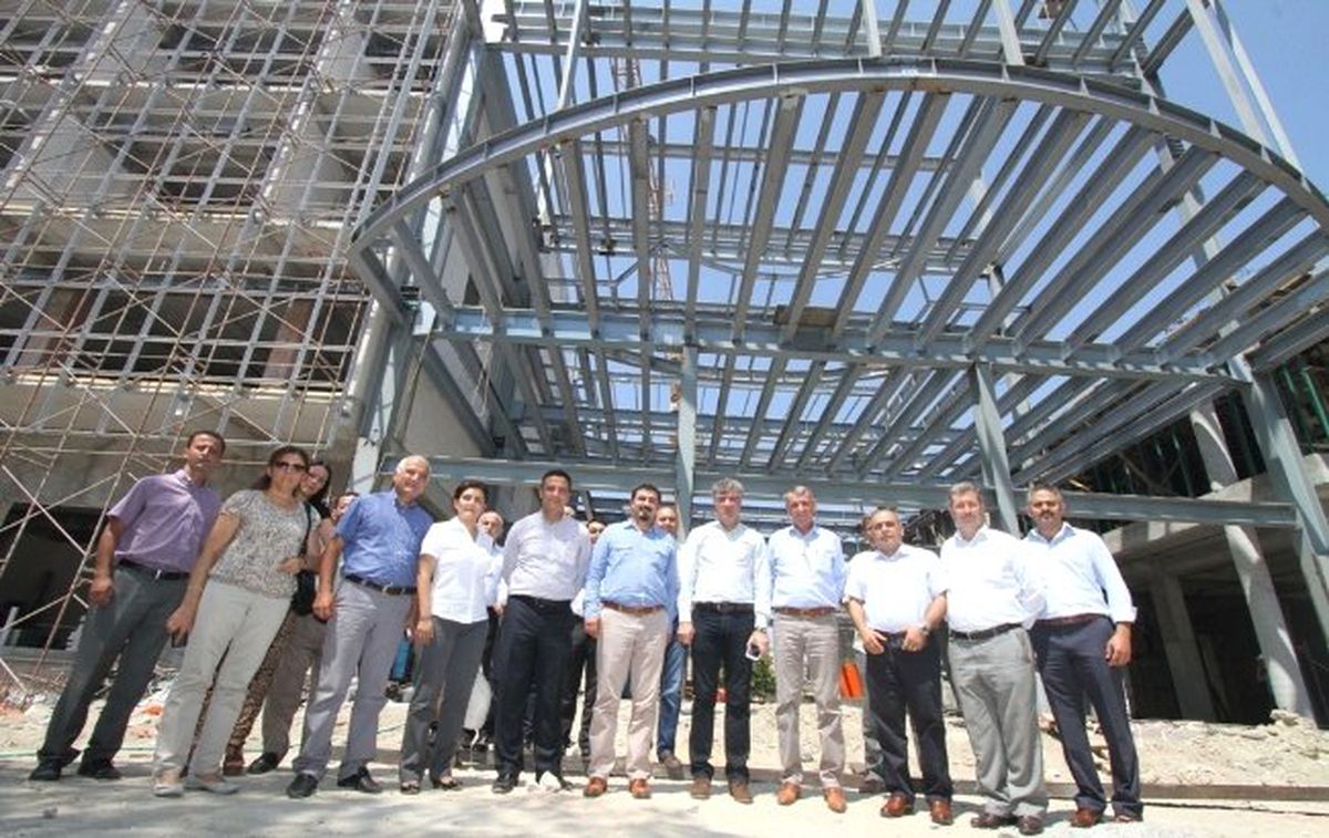 CHP\'nin İzmir Kurmaylarından Gaziemir\'e Övgü