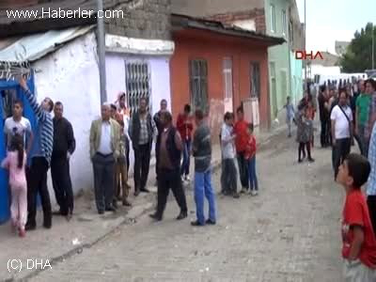 Erzurum Ek Çocukların \'Gol\' Kavgasına Aileler de Karıştı