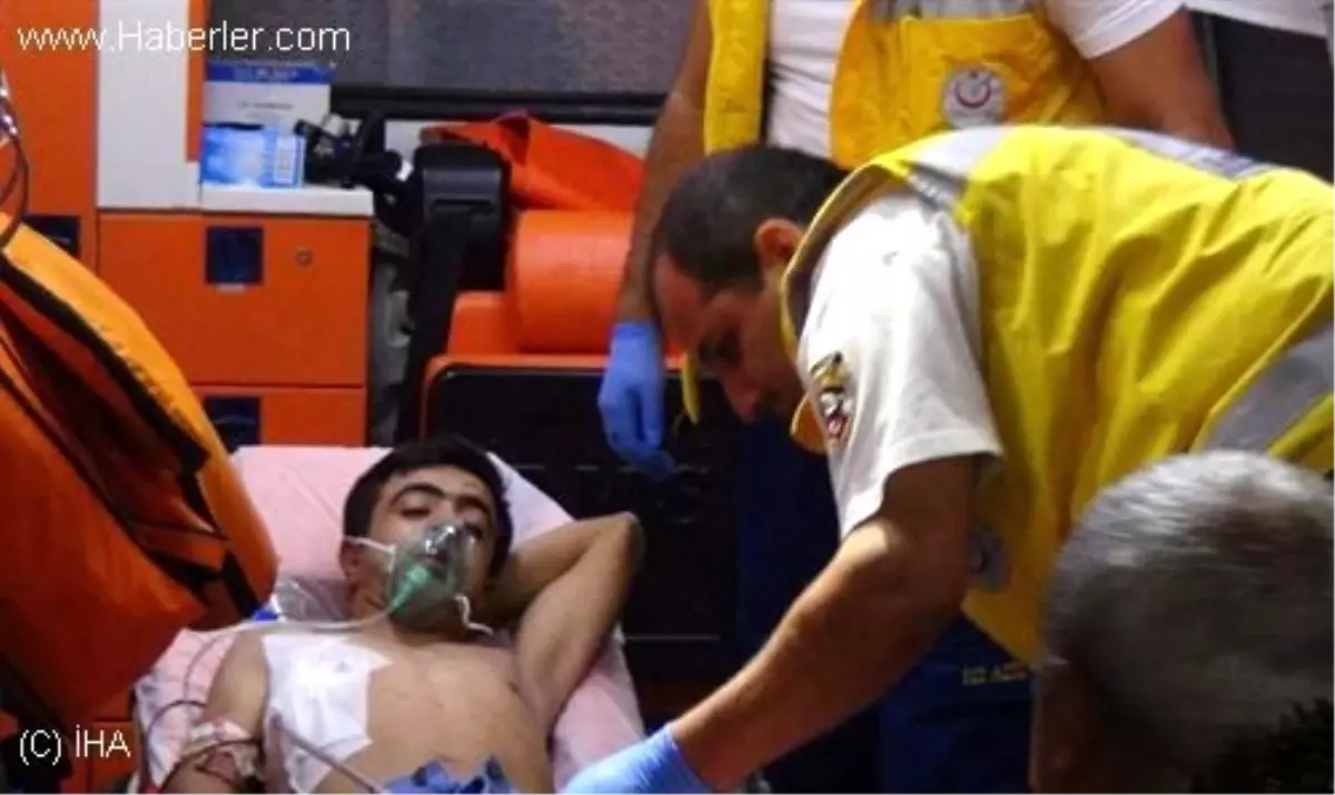 Gaziantep\'te Bıçaklı Kavga: 1 Yaralı