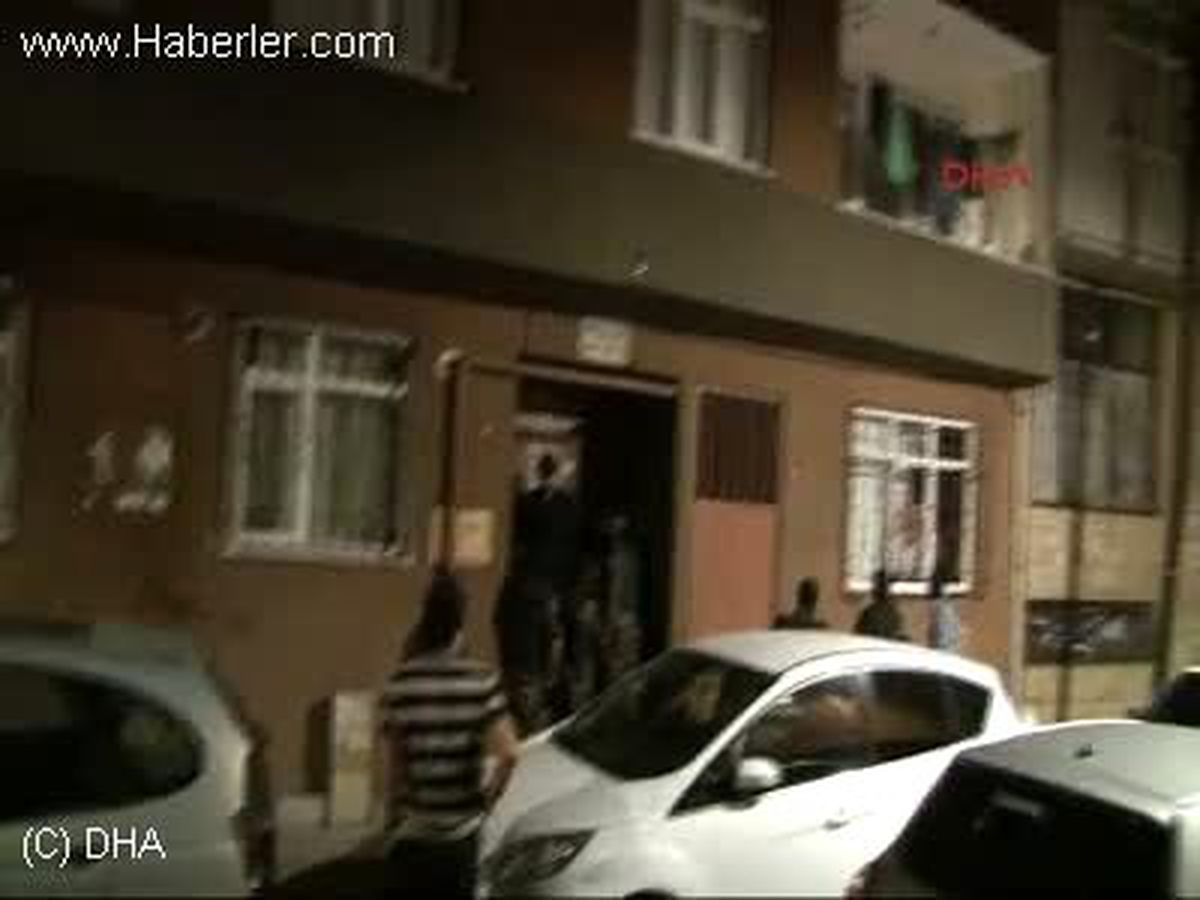 İstanbul\'da Terörle Mücadele Ekiplerinden Şafak Operasyonu