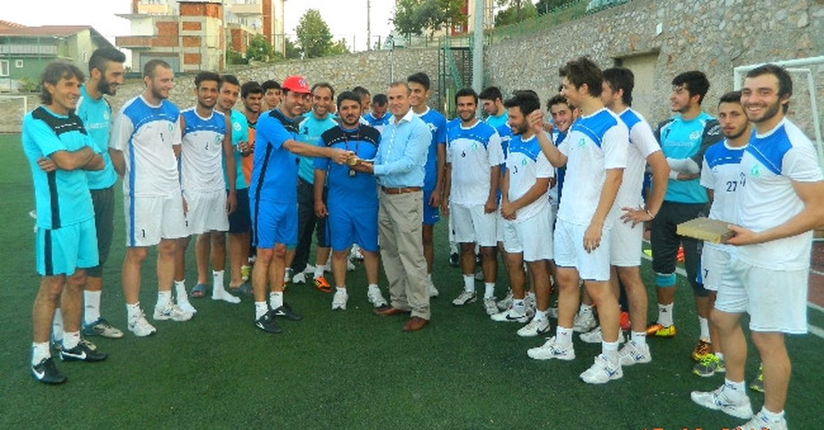 İzmit Belediyespor\'da Hedef 3. Lig