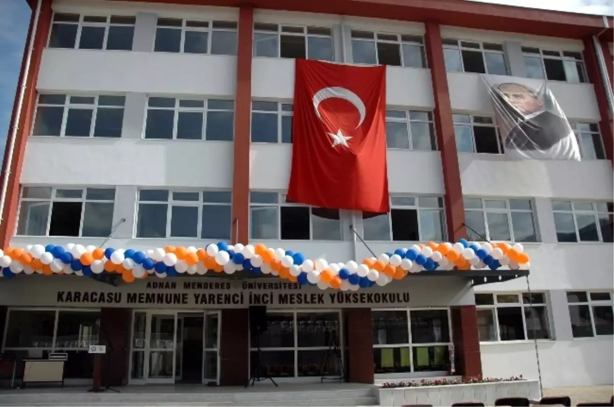 Karacasu\'nun Kalbi Adü Memnune İnci Meslek Yüksekokulunda Atıyor