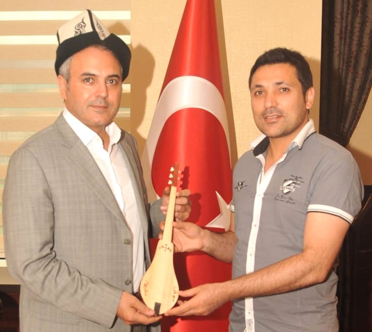 Kırgızistan\'dan Rektör Uysal\'a Ziyaret