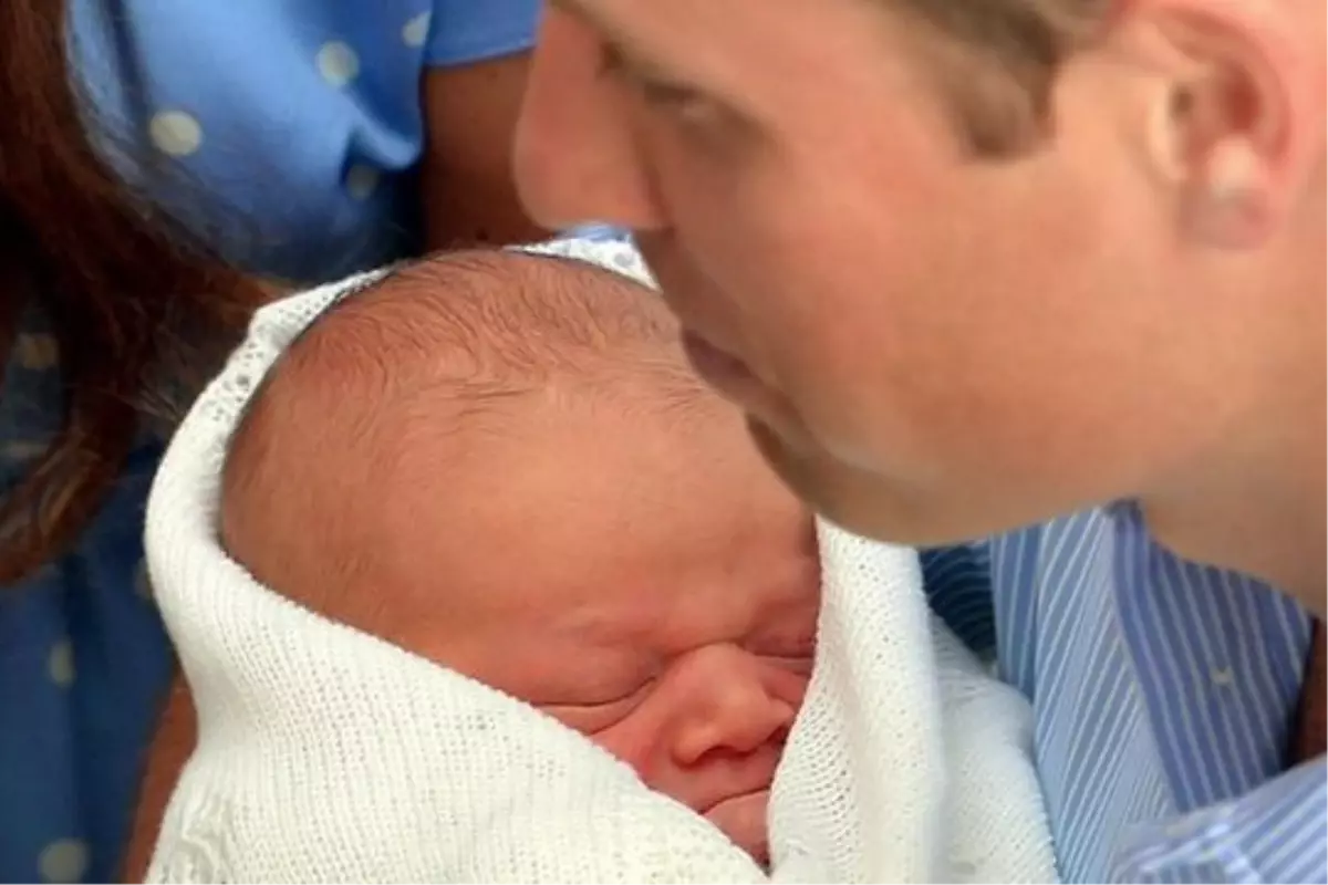 Kraliyet Bebeği George\'un Yeni Fotoğrafları Yayınlandı