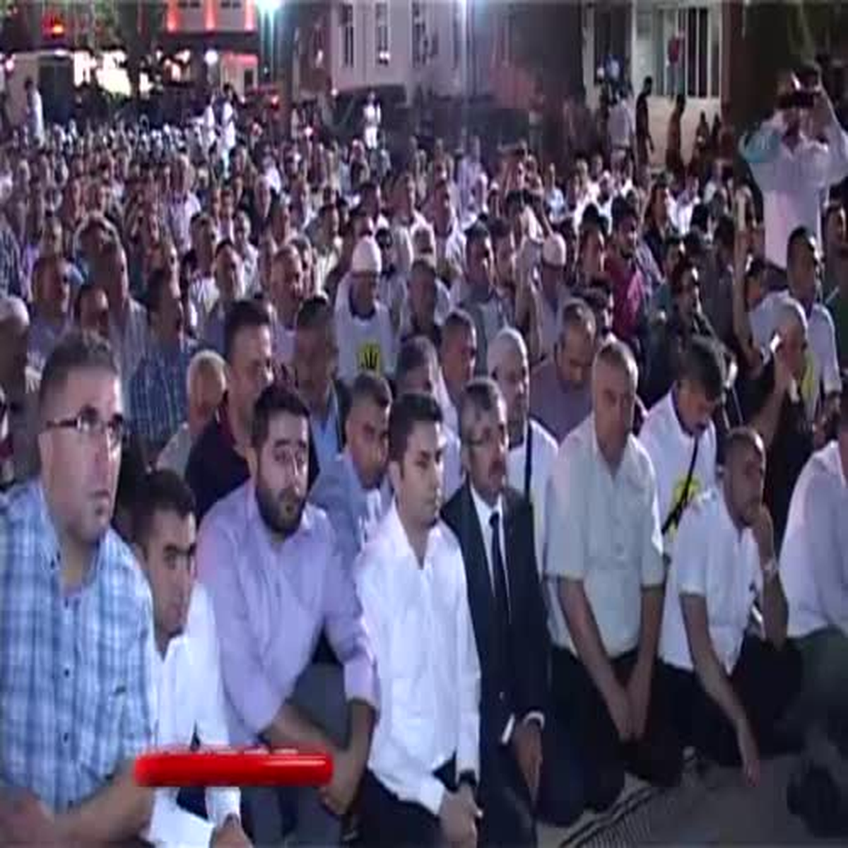 Ömer Döngeloğlu, \'Koca Zındıklar Vahşet Diyemedi\'