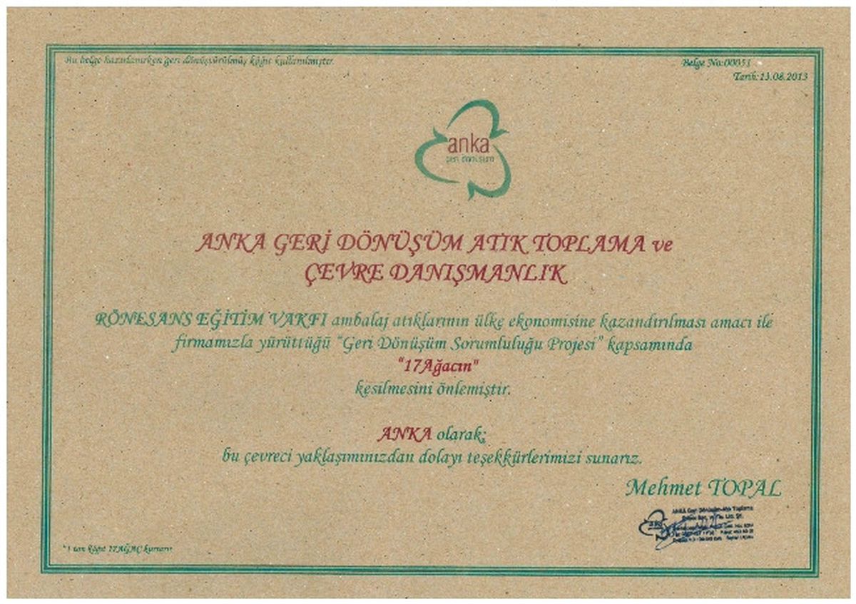 Rönesans Eğitim Vakfı Adana\'da 17 Ağaca Daha Hayat Verdi