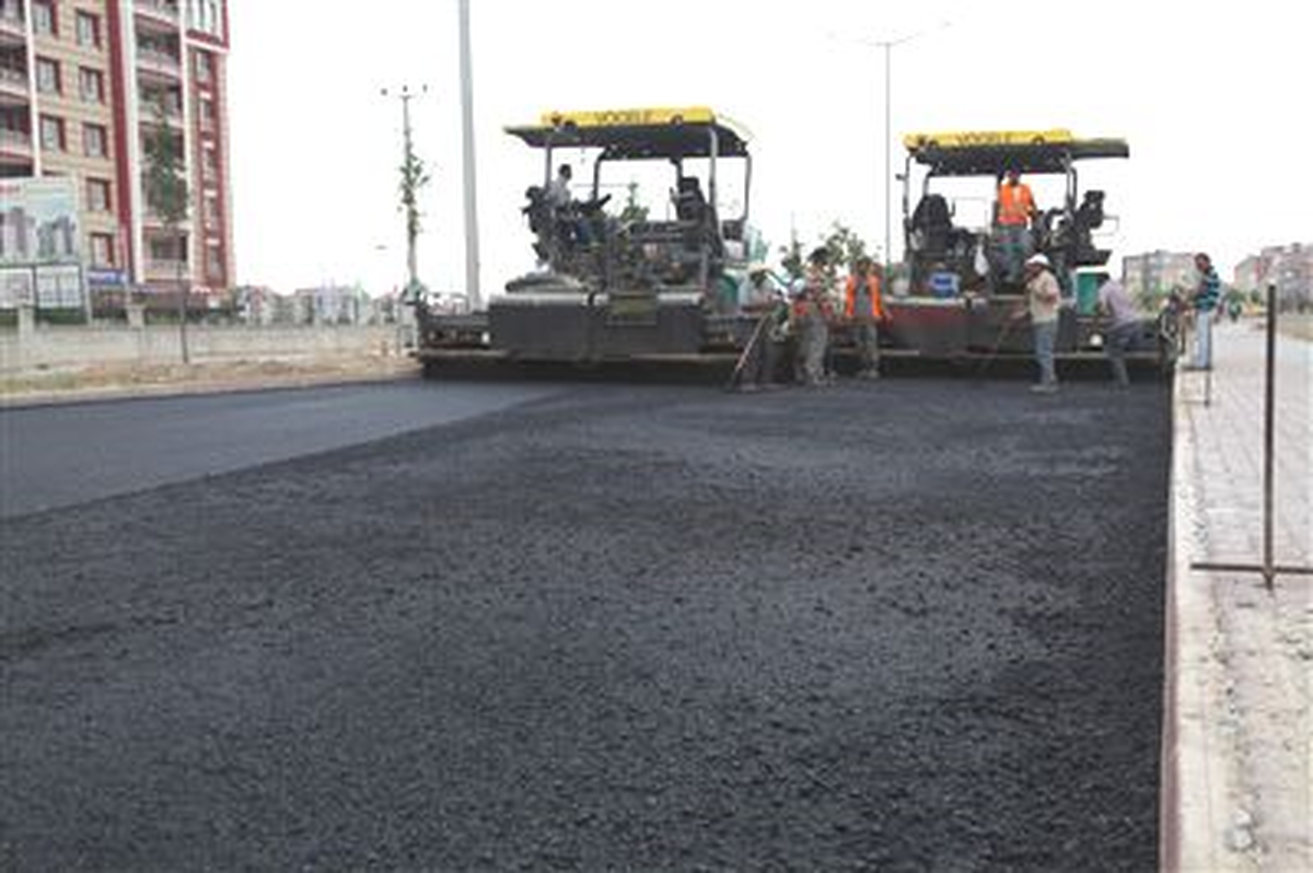 Selçuklu\'da Altyapı ve Asfaltlama Çalışmaları