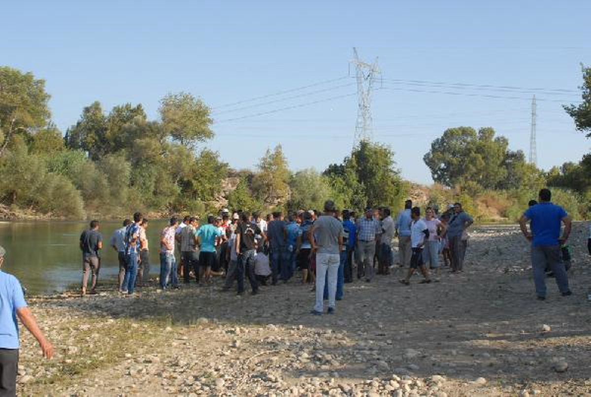 Serinlemek İçin Irmağa Giren Genç Boğuldu