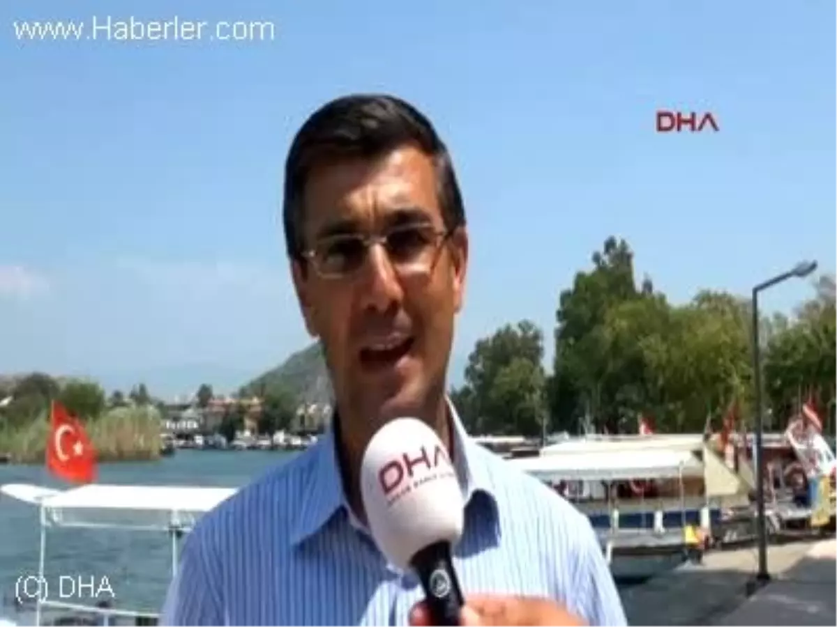 Dalyan\' da Turist Akını