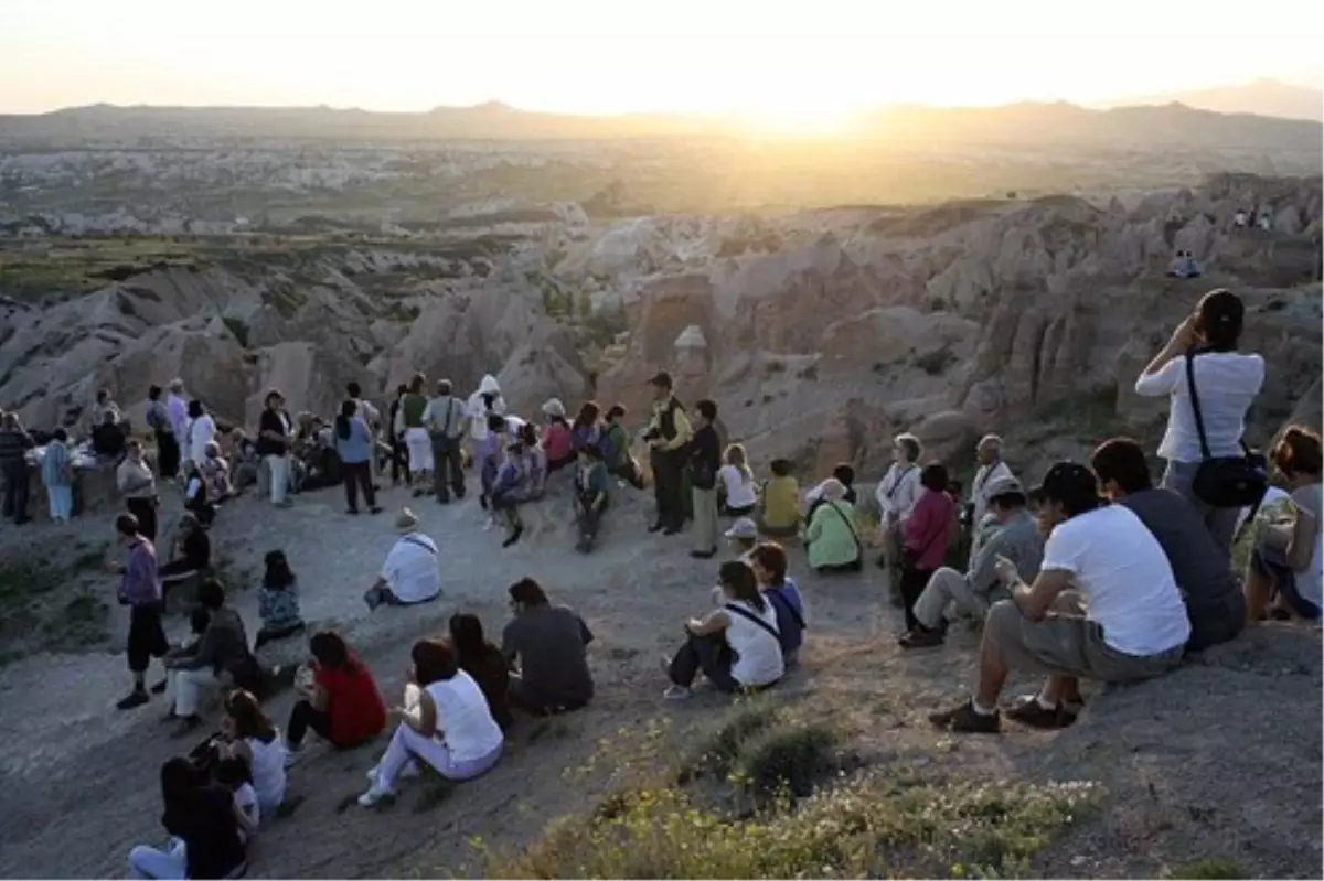 Kapadokya\'ya Gelen Turist Sayısı Artıyor