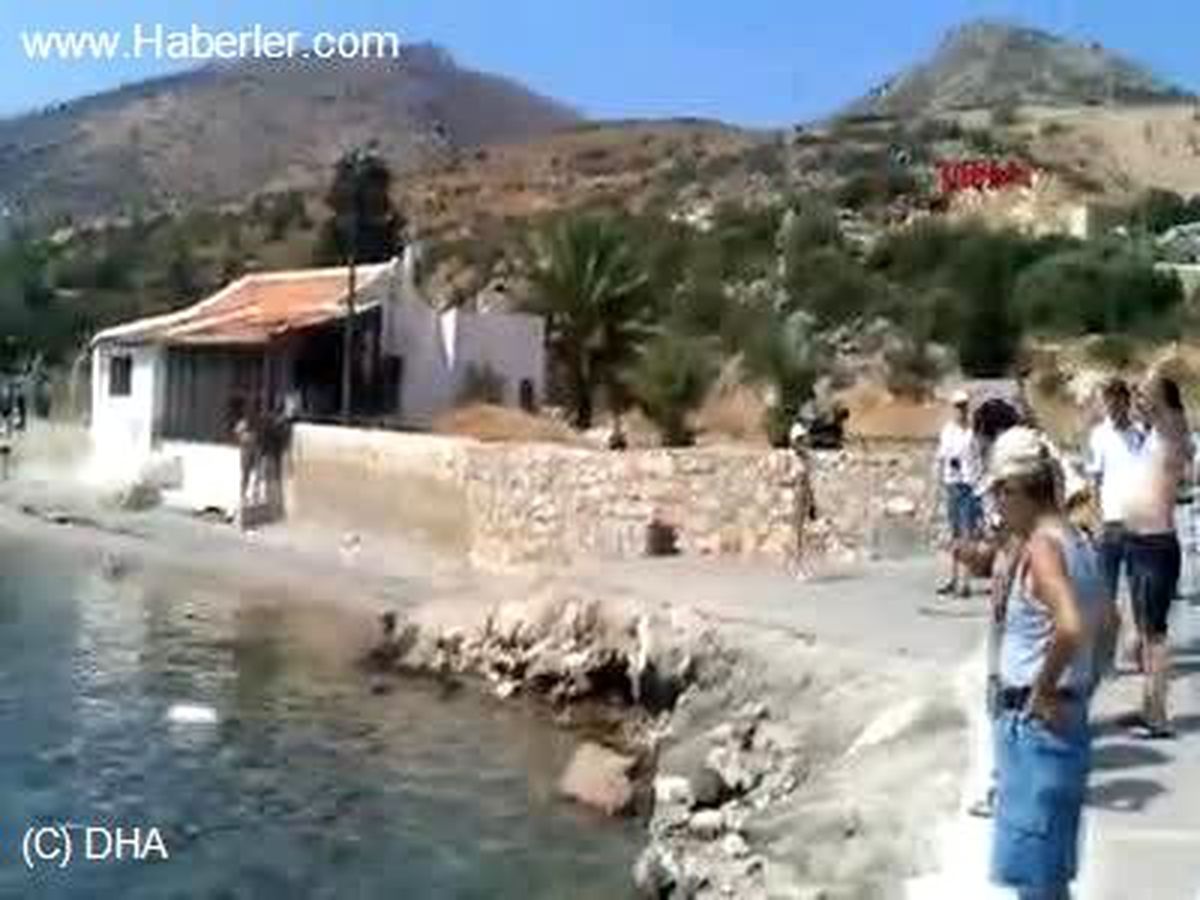 Muğla Genç Aşçının Denizde Cesedi Bulundu