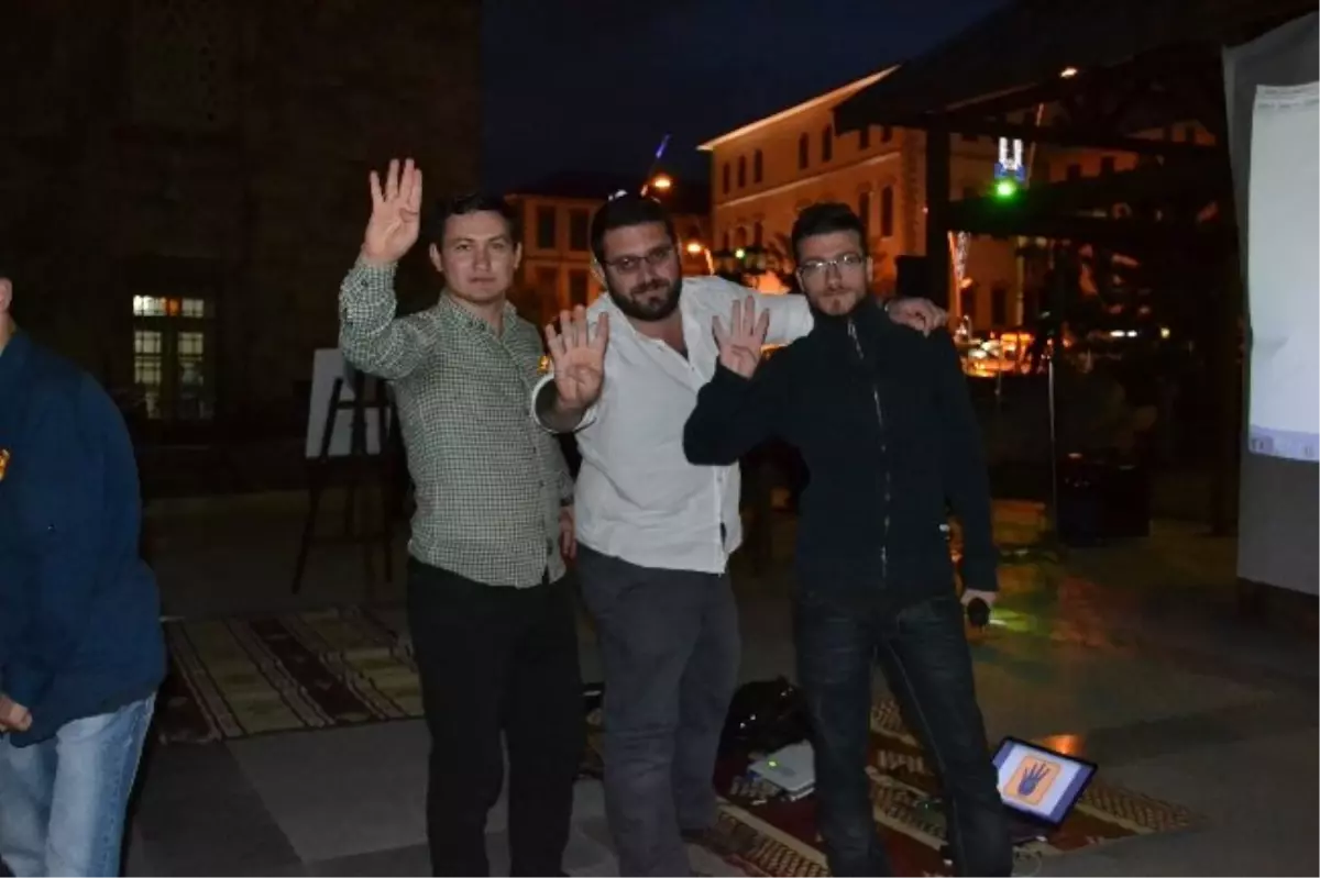 Ak Partili Gençlerden Mısır\'a \'R4bia\' İşaretli Selam...