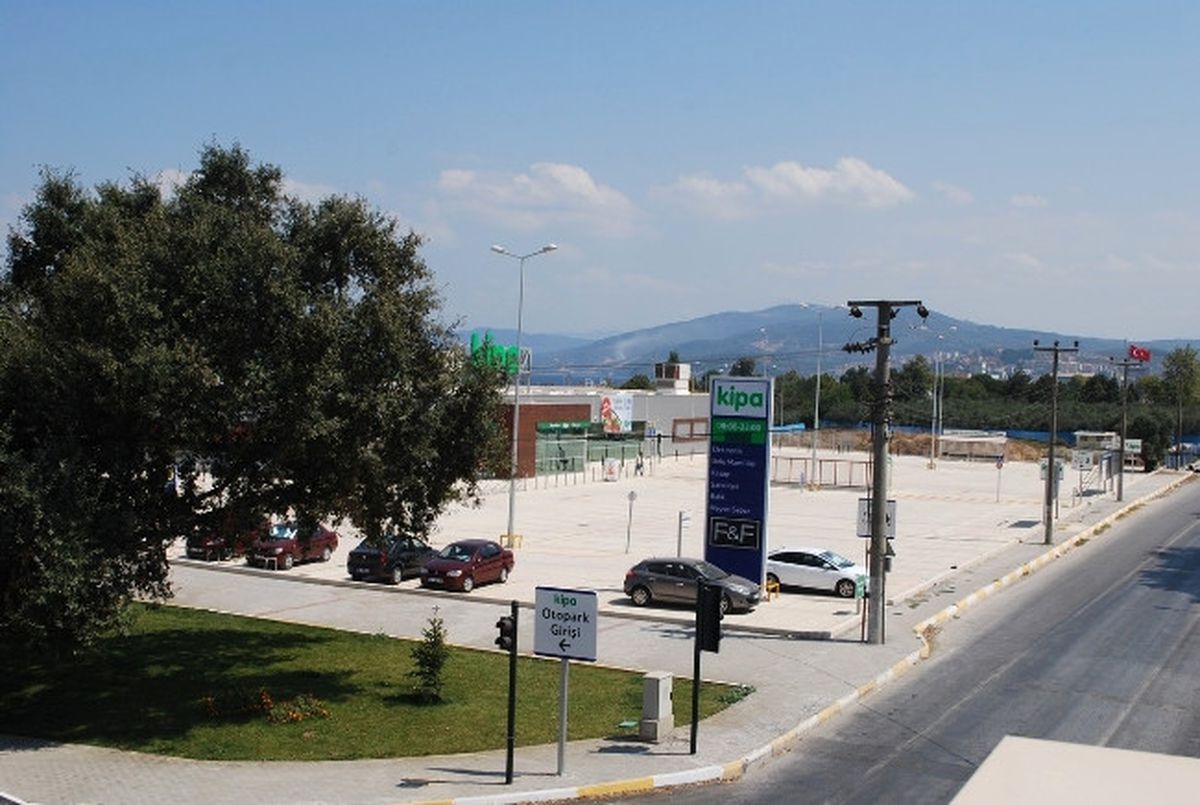 Antik Kent Üzerindeki Avm\'ye Durdurma Kararı