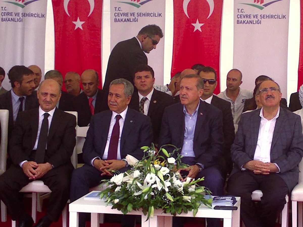 Başbakan 17 Ağustos\'un Yıl Dönümü\'nde Kentsel Dönüşüm\'ün Startını Verdi