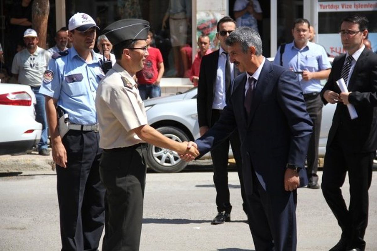 Bayburt Valisi Ünlüer, Görevine Başladı