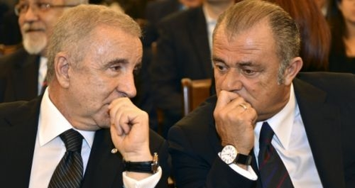 Galatasaray\'da Ünal Aysal-Fatih Terim Zirvesinden Çıkan Sonuç!