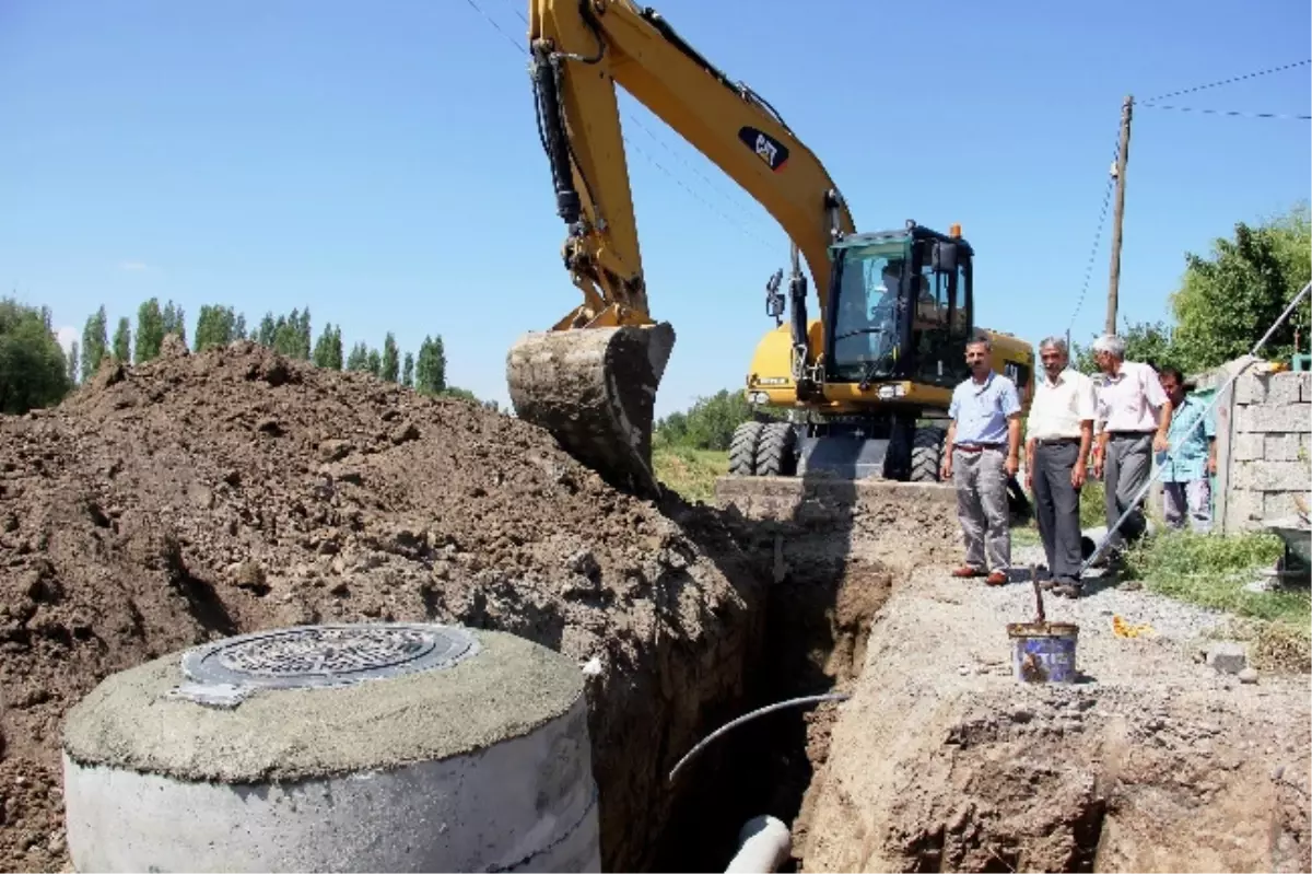 Iğdır Belediyesinden Hummalı Çalışma