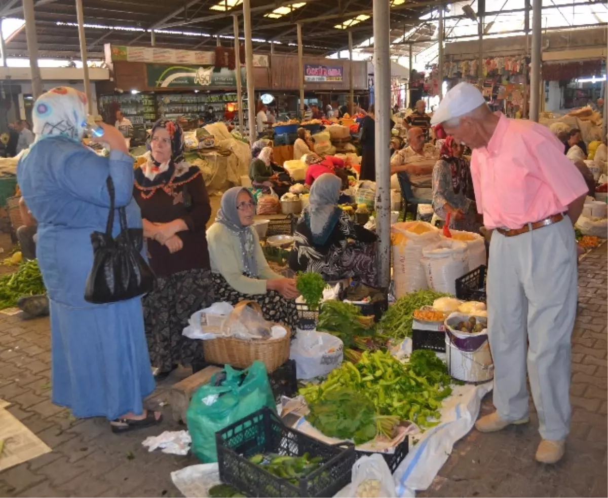 Köyde, Şehir Hayatı Sürdürülüyor