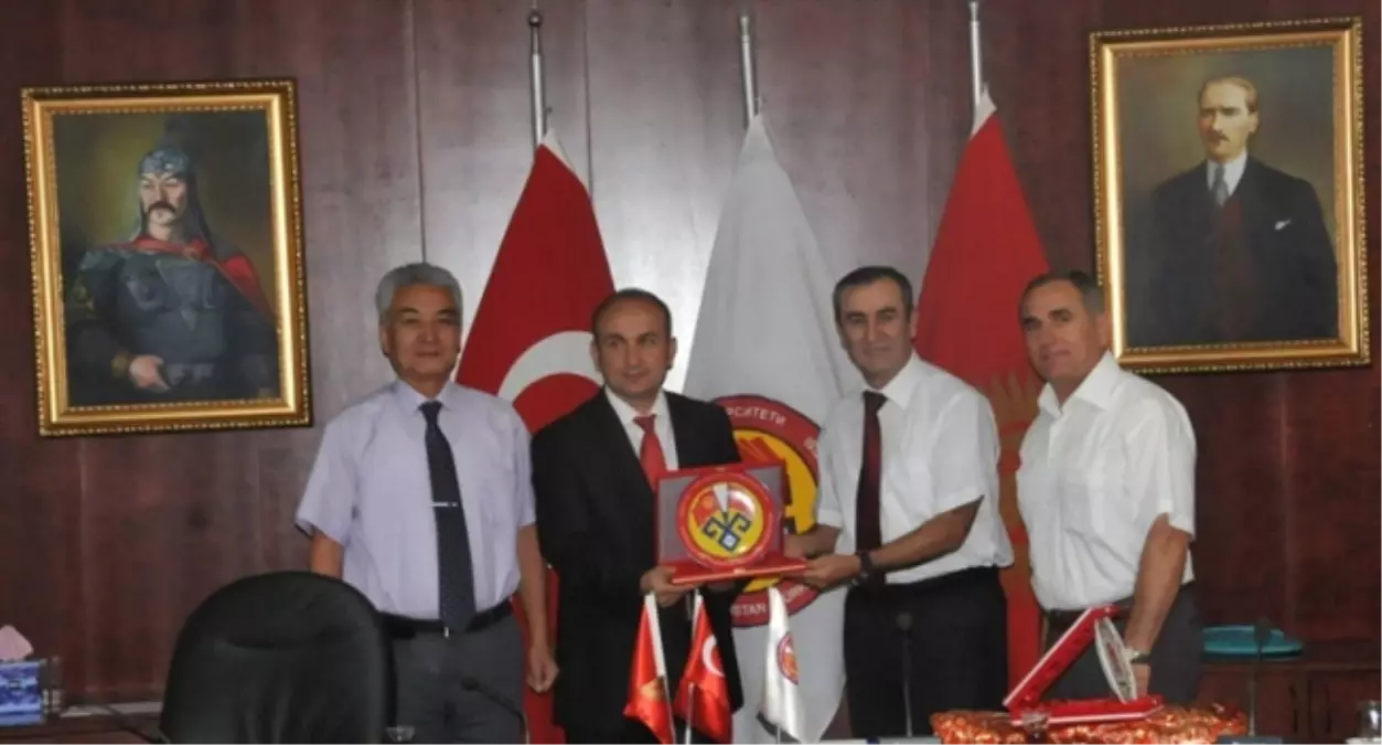 Amasya ile Manas Üniversiteleri Arasında Mevlana Değişim Programı Anlaşması