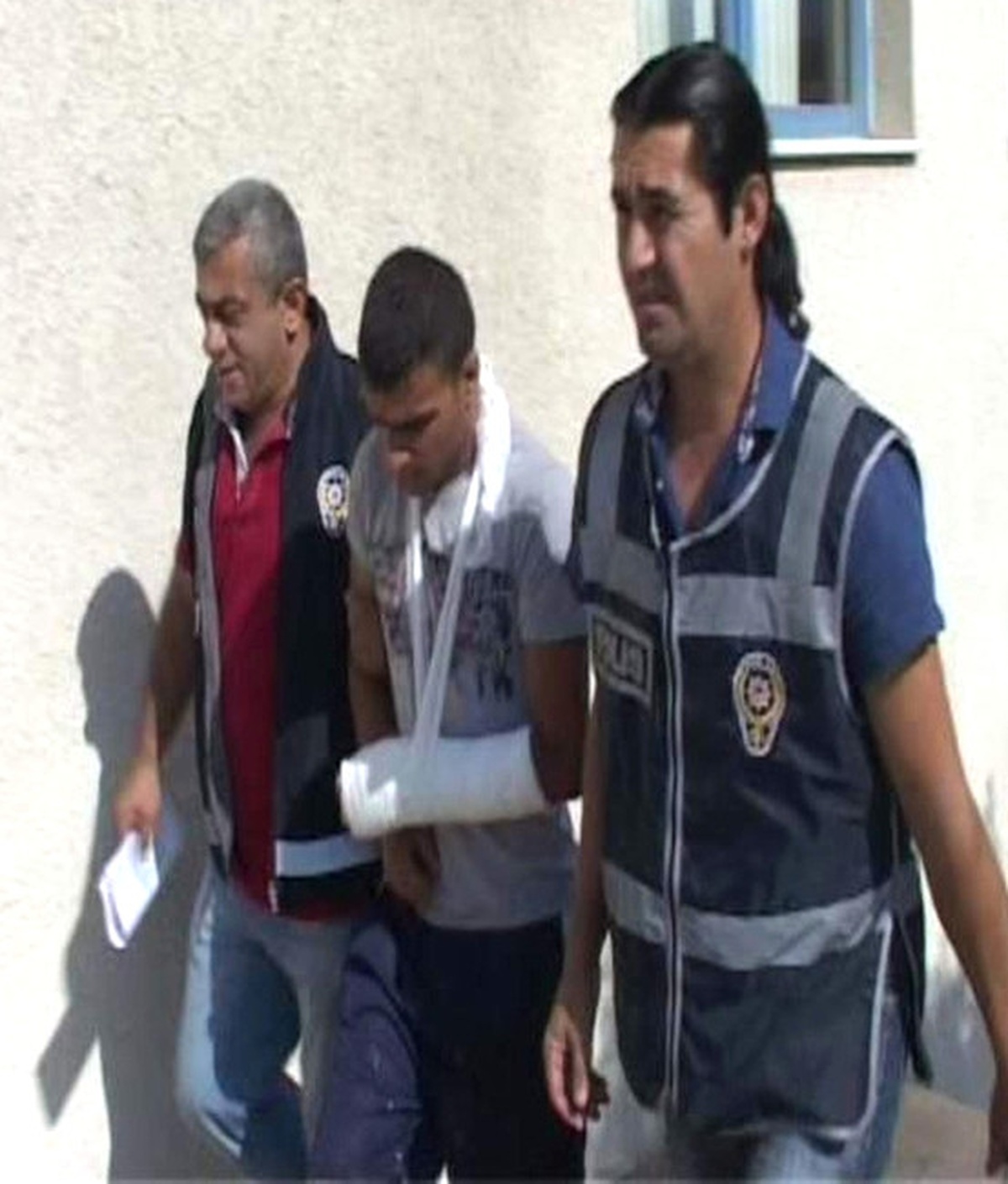 Arsız Hırsız Kolu Kırılınca Hastanede Yakalandı
