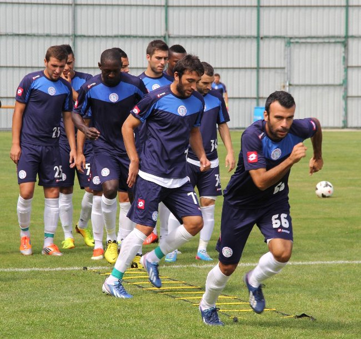 Çaykur Rizespor\'da Trabzonspor Maçı Hazırlıkları