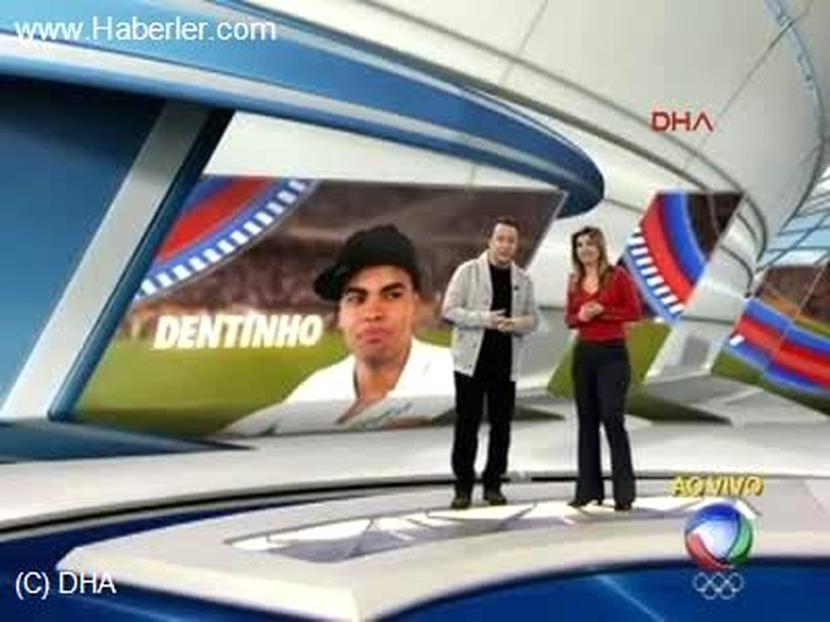 Dentınho İstanbul\'daki Aile Yaşantısını Brezilyalılara Sundu
