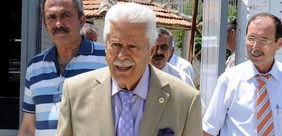 Eski TBMM Başkanlarından Sezgin, Otel Açılışına Katıldı