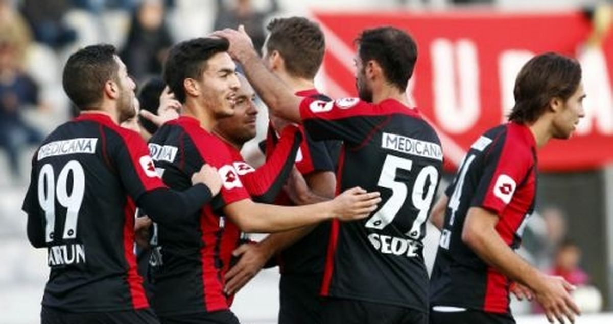 Gençlerbirliği: 3 Akhisar: 0