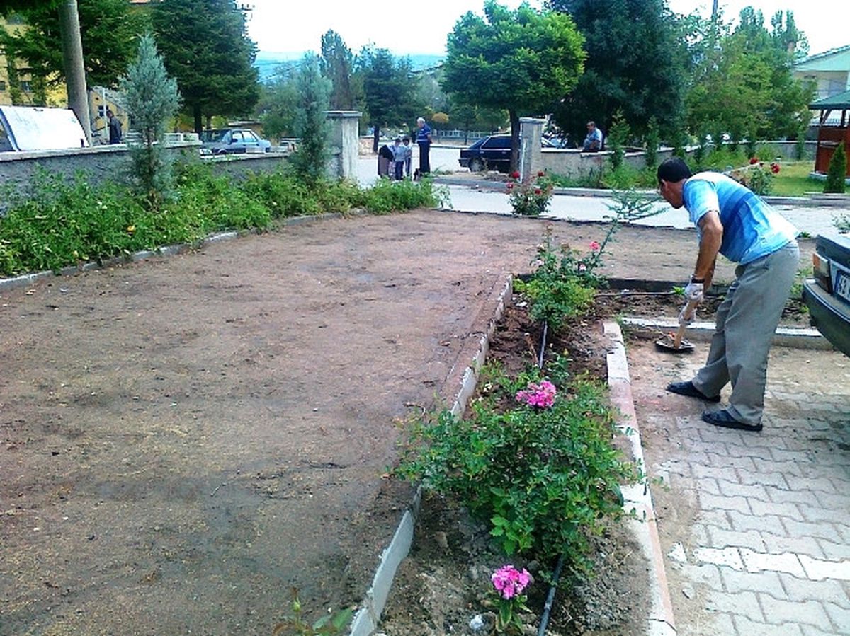 Hisarcık Devlet Hastanesi\'nde Çevre Düzenlemesi