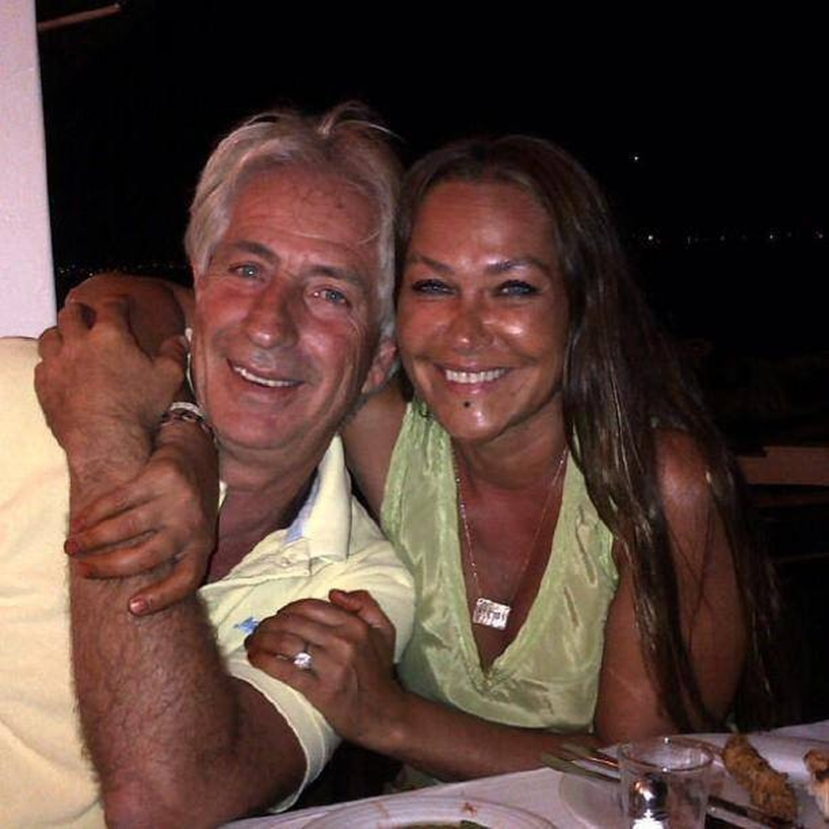Hülya Avşar ile ATO Meclis Başkanının Örnek Dostluğu
