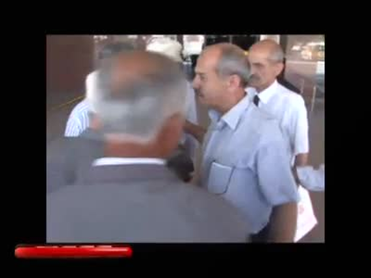 Kamer Genç\'e Diyarbakır\'da Çözüm Süreci Protestosu