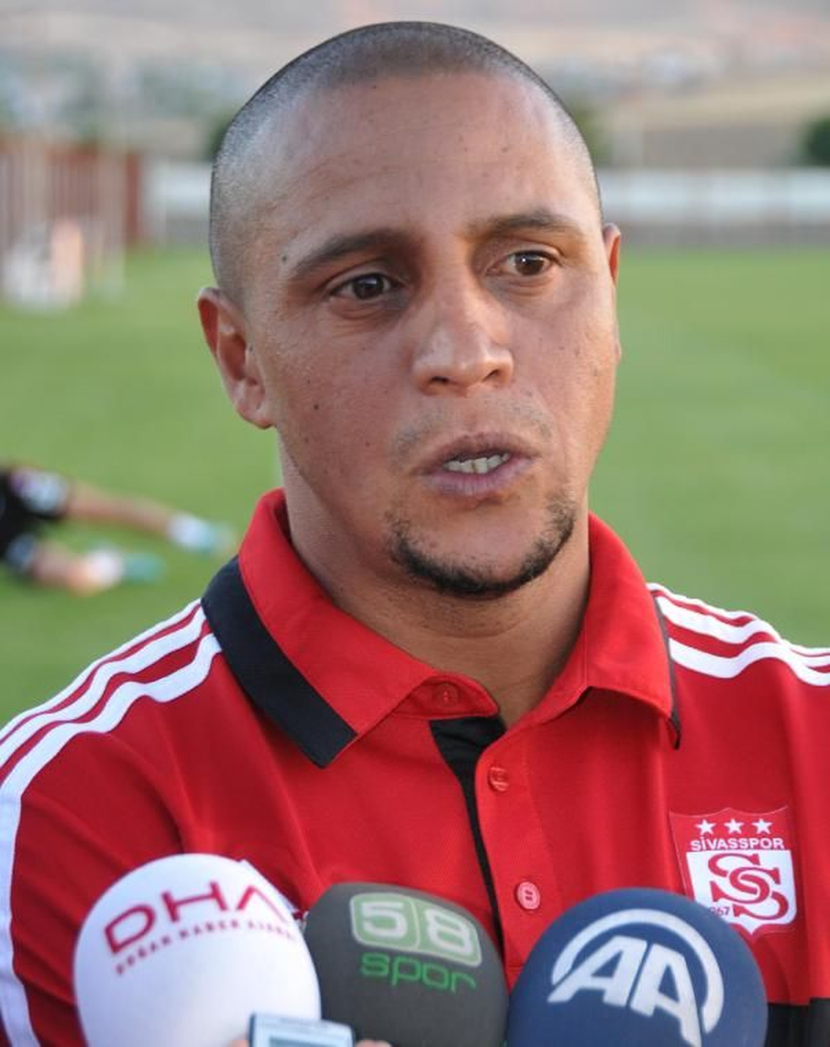 Karşıyaka'dan Roberto Carlos İsyanı