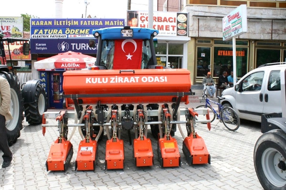 Kulu\'da Hibe Traktör Başvuruları Başladı