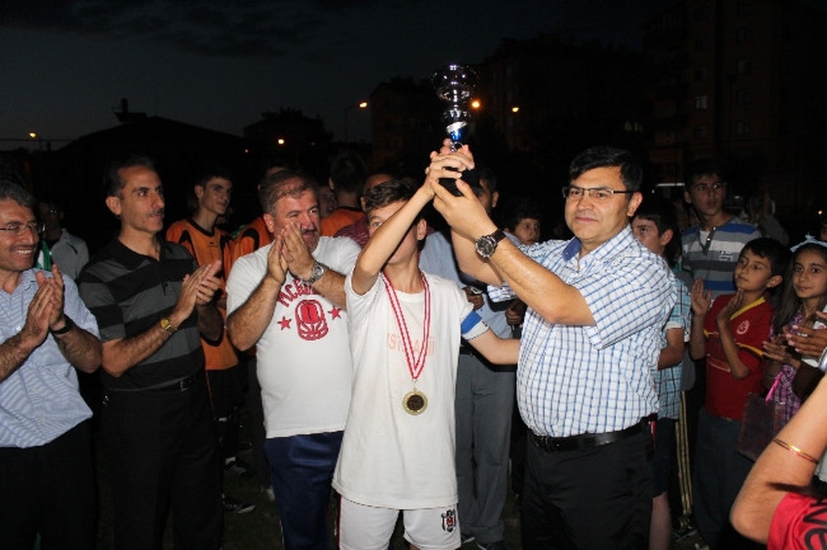 Kur\'an Kursları Öğrencileri Futbol Heyecanı Yaşadı