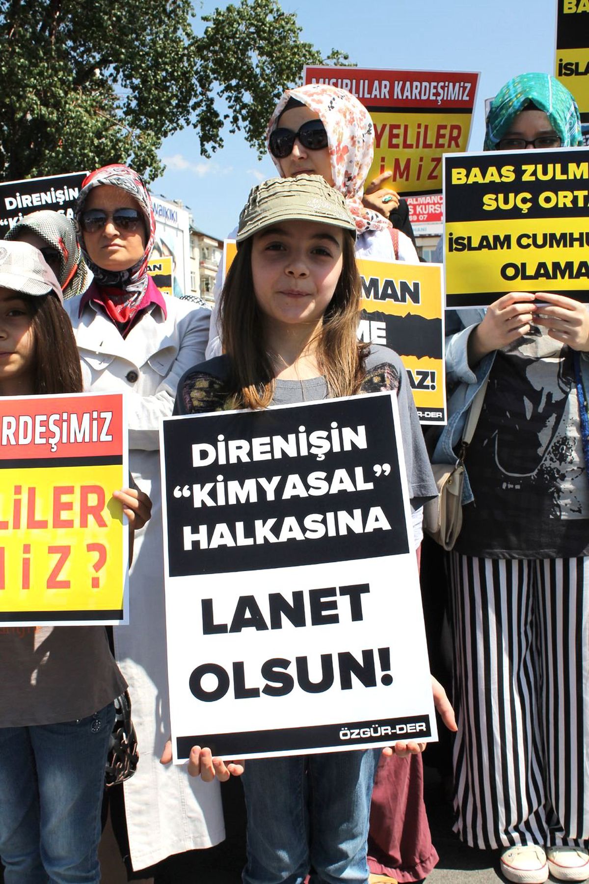 Mısır ve Suriye\'deki Katliamlara Tepkiler