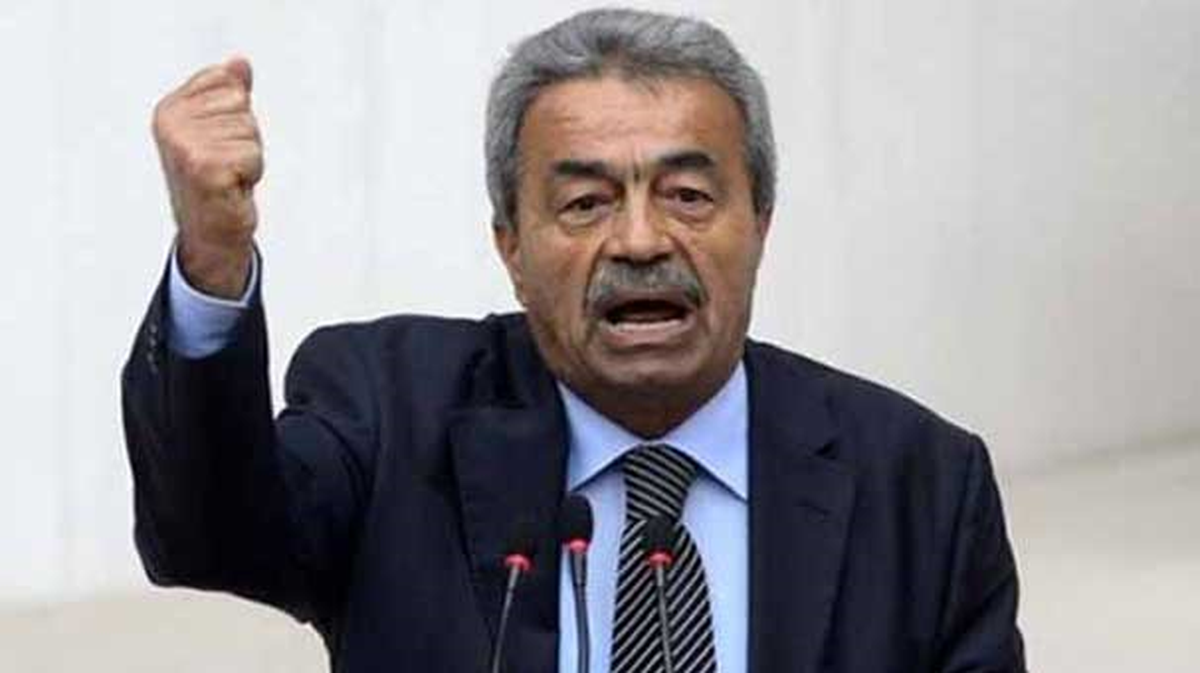 Mısır ve Suriye\'deki Katliamlara Tepkiler
