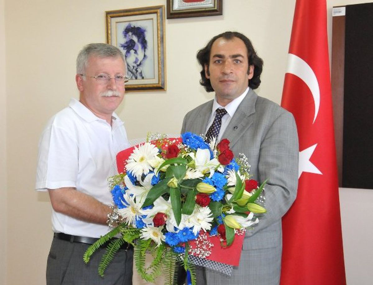 OMÜ Veteriner Fakültesi\'nde Görev Değişimi