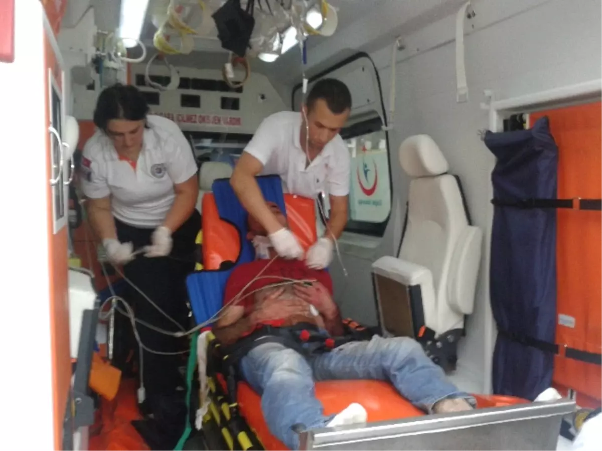 Trabzon\'da Trafik Kazası: 4 Yaralı