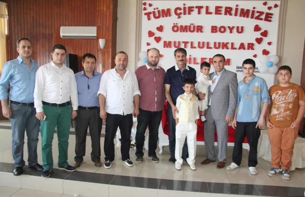 Vuraloğlu Ailesinin Ufak Fertleri Erkekliğe İlk Adımını Attı