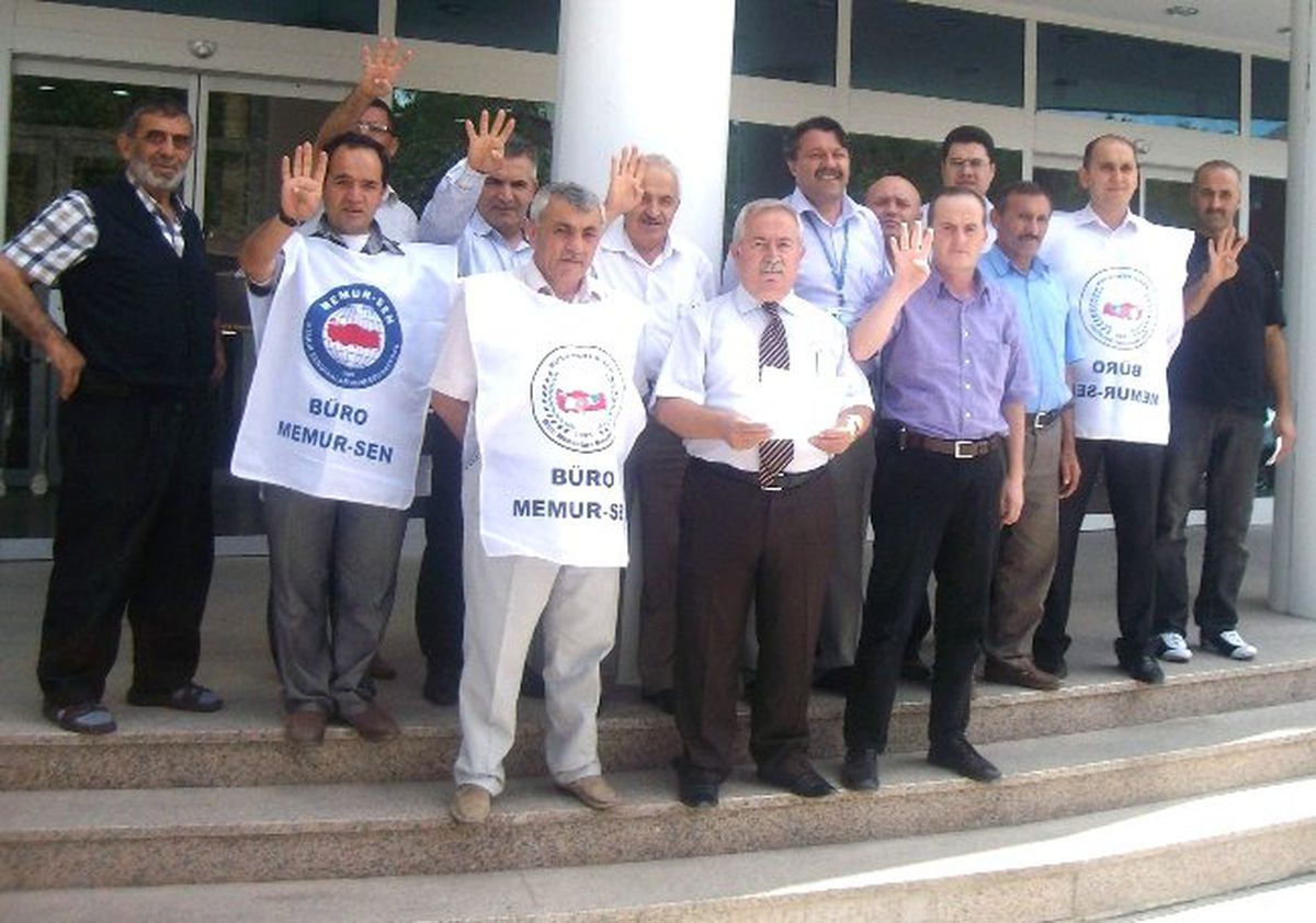 Yozgat Büro Memur Sen Mısır Darbe Yönetimini Kınadı