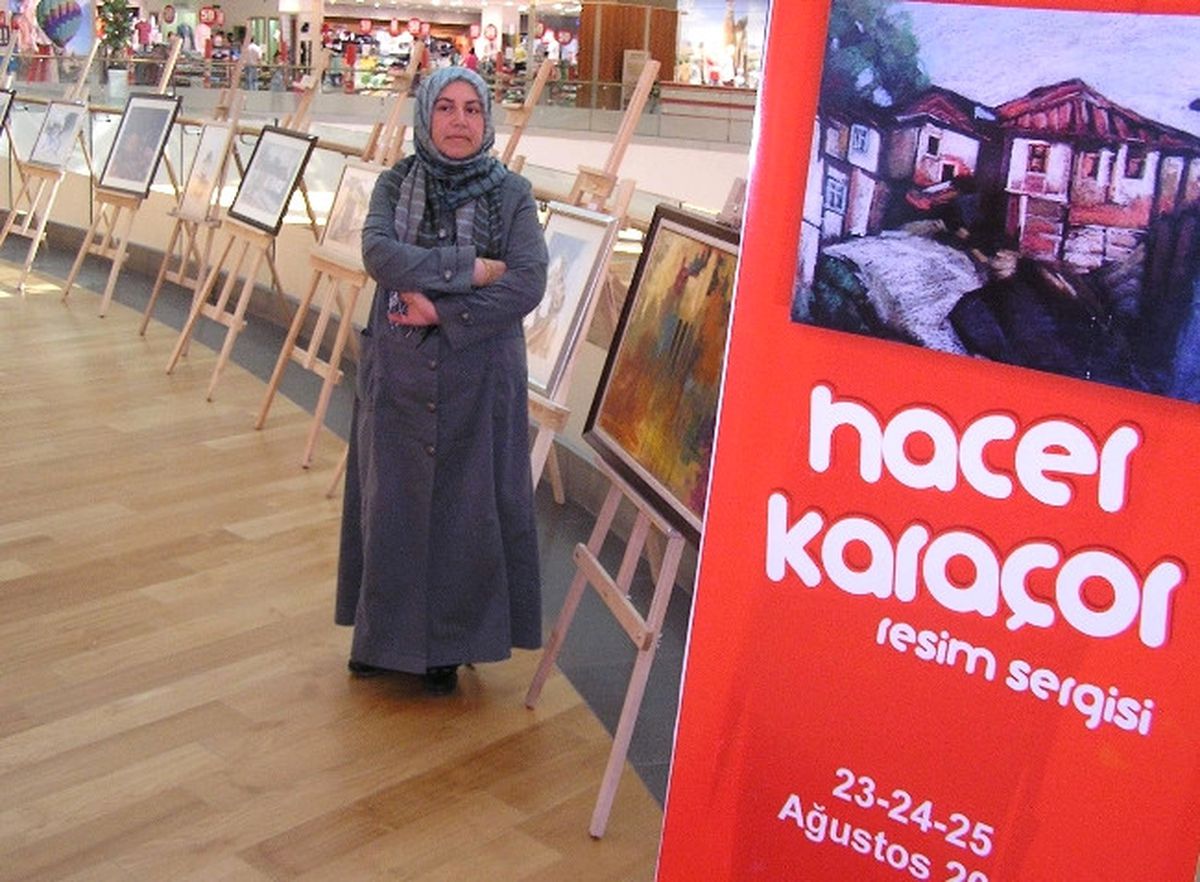5\'nci Kişisel Sergisini Mamleketinde Açtı