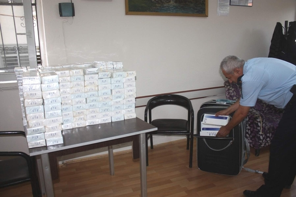 Afyonkarahisar\'da 2 Bin Paket Kaçak Sigara Ele Geçirildi