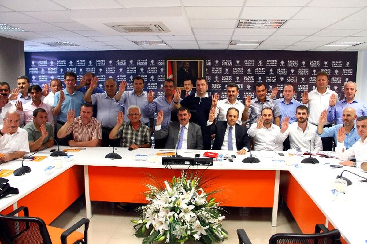 AK Parti\'den "Rabia" Selamı
